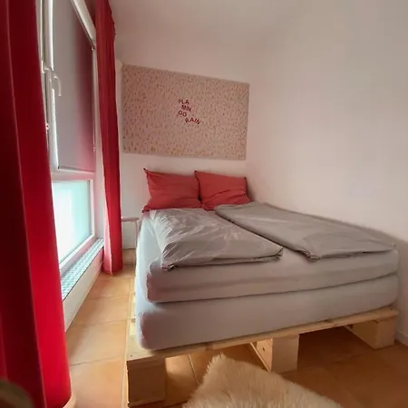 Wunderschoenes Fuer Bis Zu 2 Personen Apartment